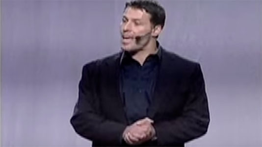 Tony Robbins introduces Mitchell